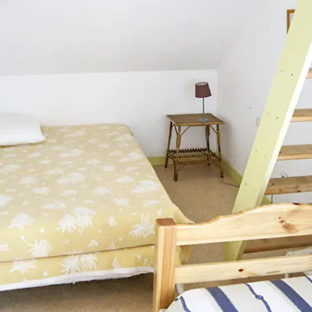 Holiday home Maison Charmante A Ambon + Jardin Kervoyal