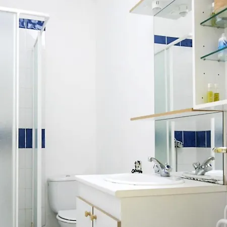 Holiday home Maison Charmante A Ambon + Jardin Kervoyal